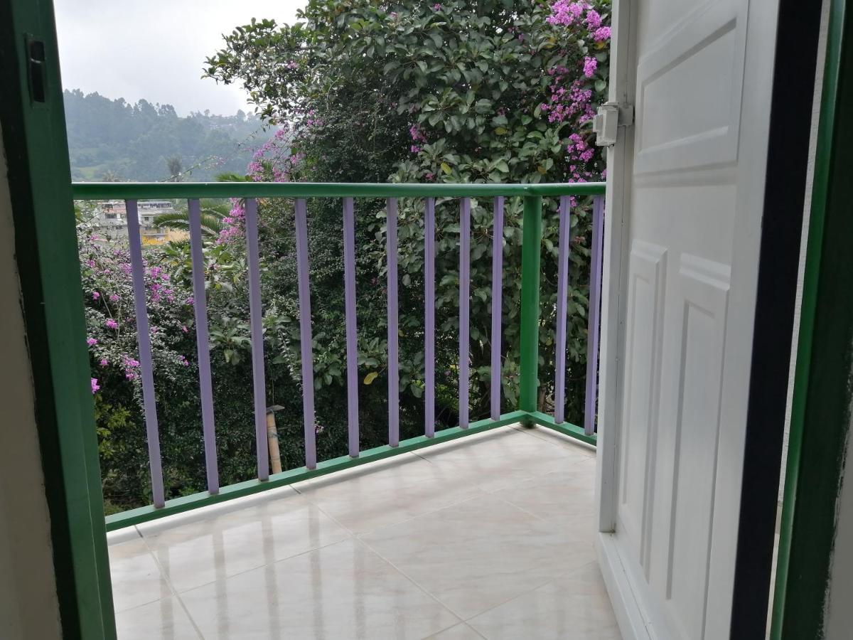 Coffee Flores Gabriel Apartment Salento Exterior photo